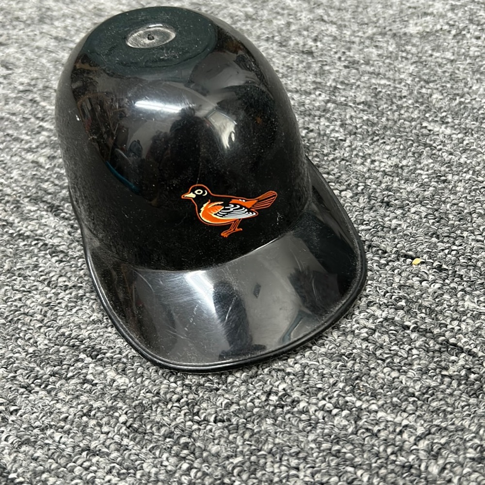 Vintage Baltimore Oriole ice cream cup